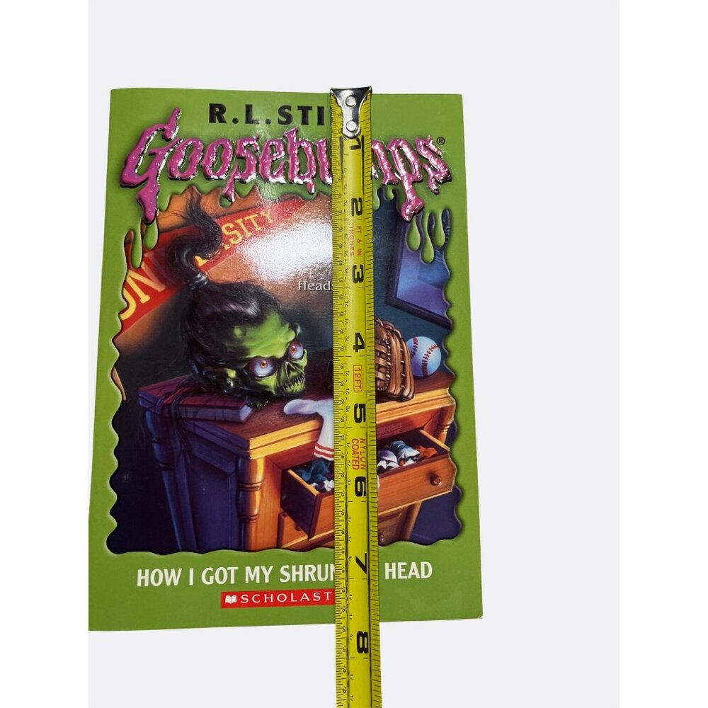 Goosebumps "How I Got My Shrunken Head" Paperback Book R.L. Stine - Picture 6 of 8